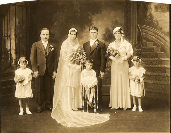 Maid of Honor Marie Ierovante/Camodeca/Common, others unknown