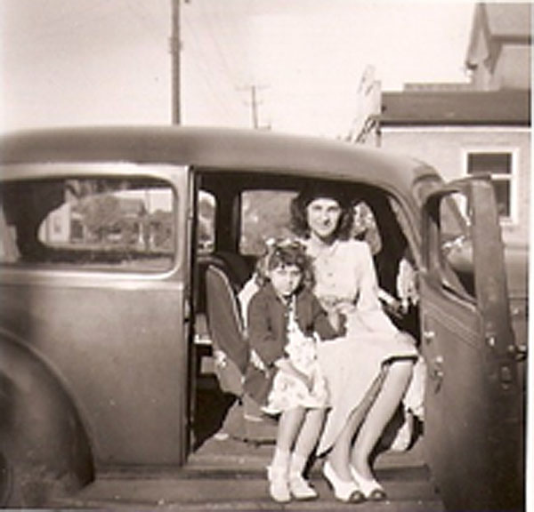 Kathi and Anita Common
