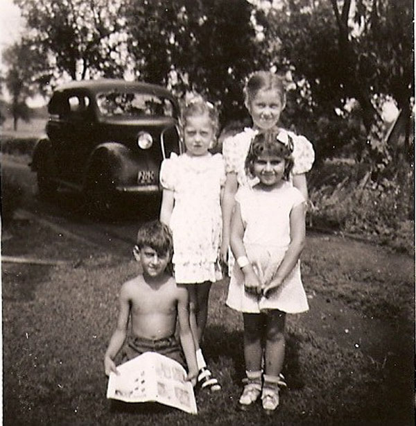 (front)Francy and Kathi Common and (back) Two Unknown Girls