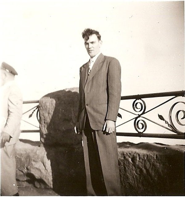 Russell Wiles